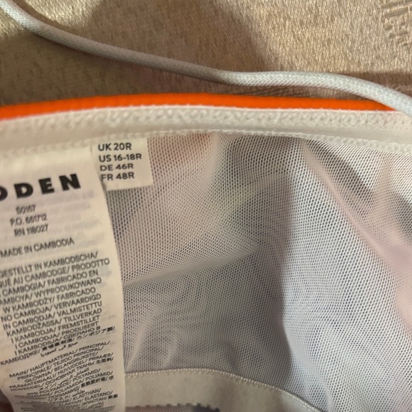 Boden Santorini Colorblock Halterneck One Piece Swimsuit Pink Blue Orange - Picture 8 of 8